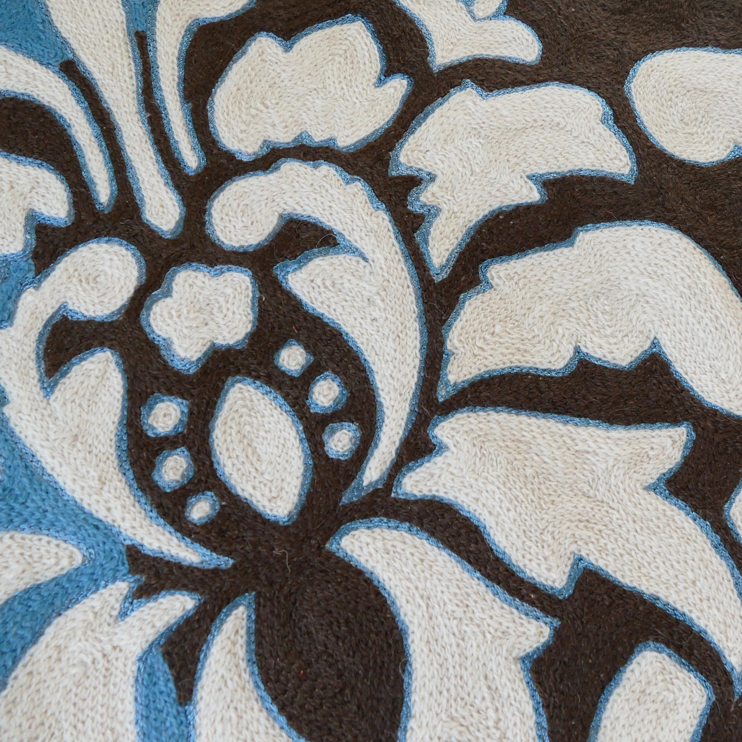 アリ刺繍クッションカバー(45*45cm)