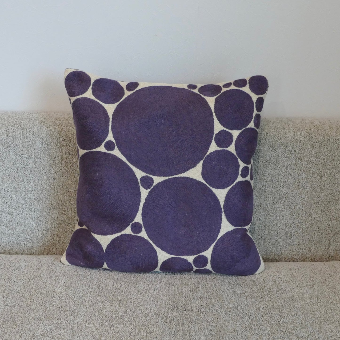 Ari Embroidery Cushion Cover (45*45cm)
