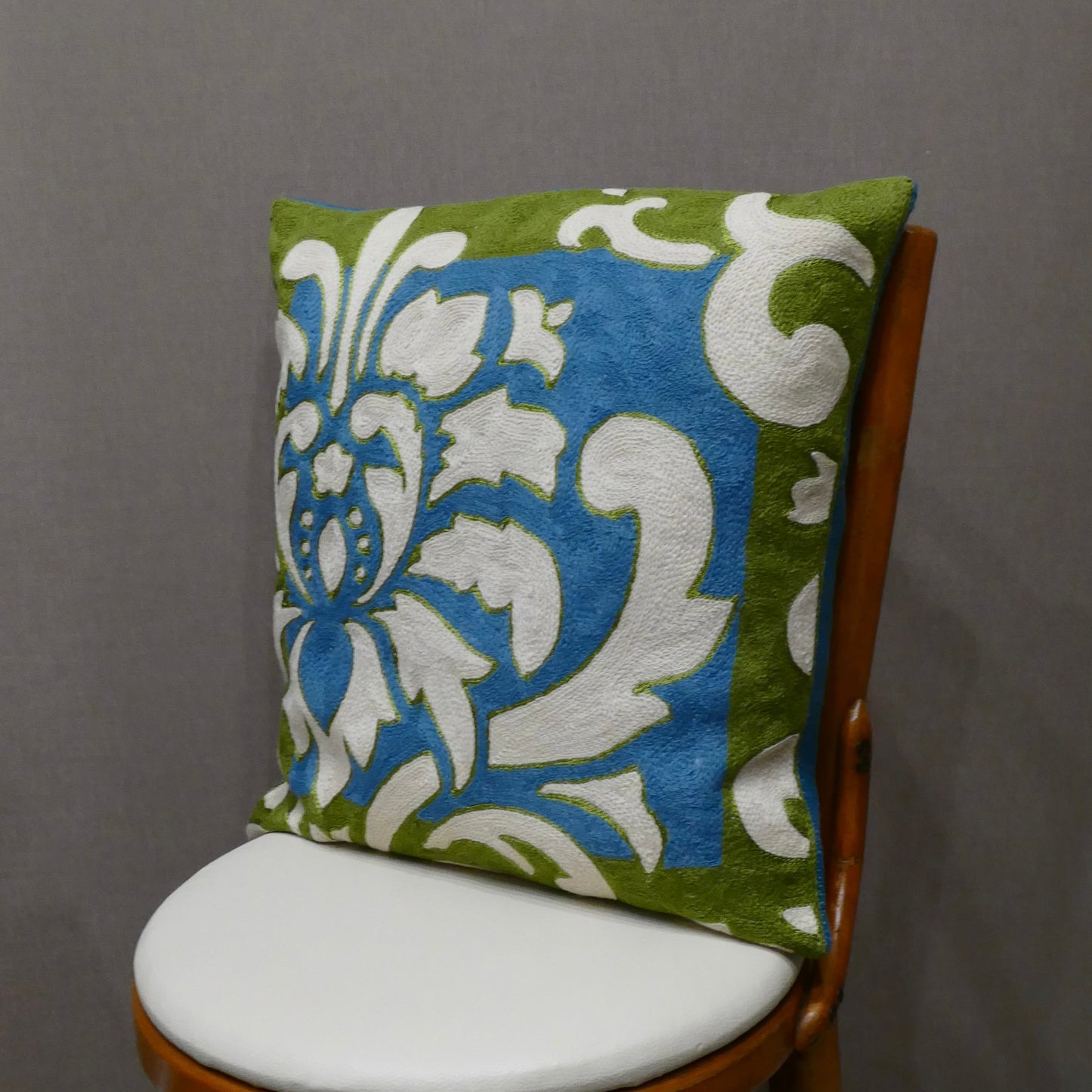 Ari Embroidery Cushion Cover (45*45cm)