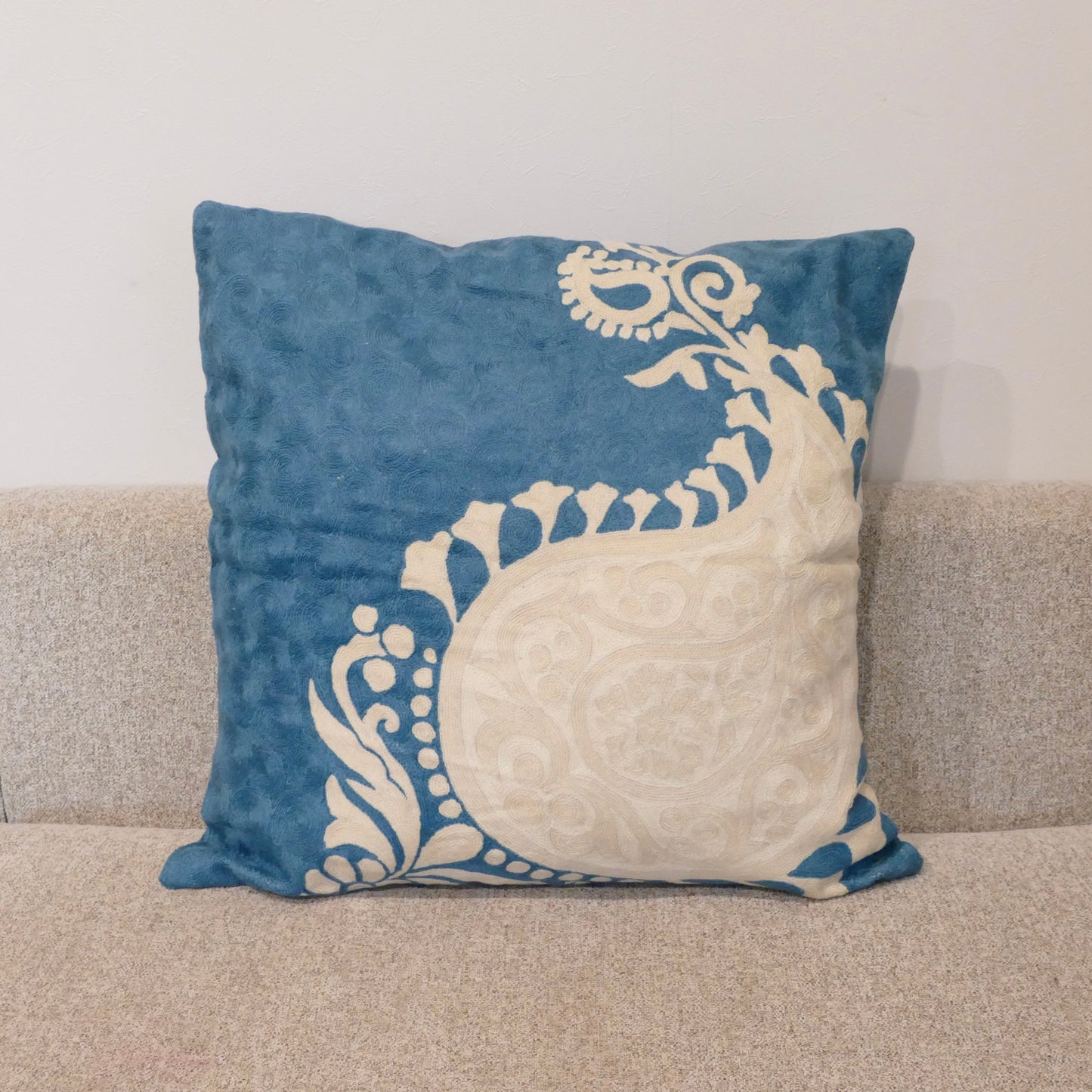 Ari Embroidery Cushion Cover (65*65cm)