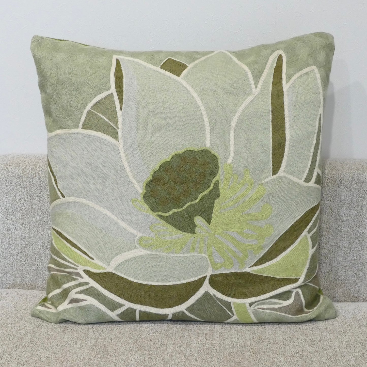 Aari Embroidery Cushion Cover (65*65cm)
